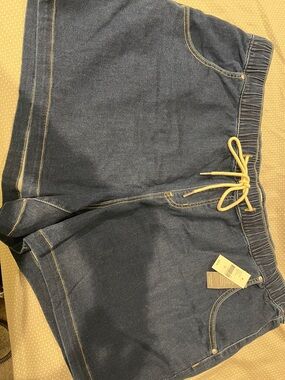 Lane Bryant Dark Blue Denim Pull-On Jean Shorts with Drawstring
